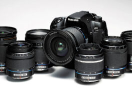 Single-lens reflex camera viewfinder